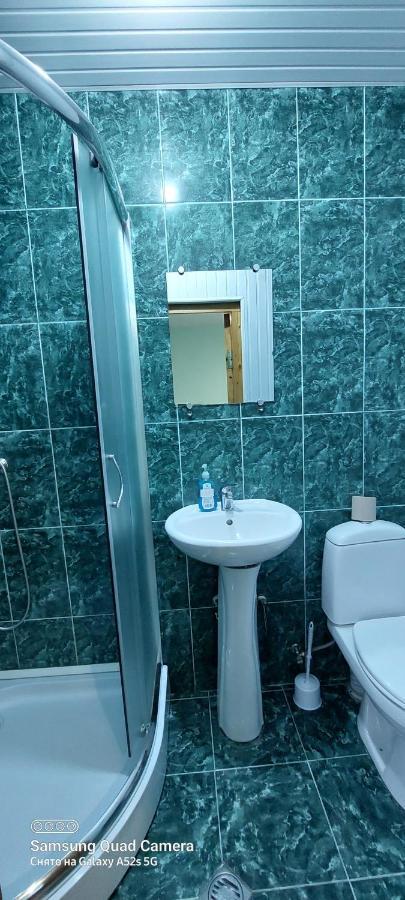 Guest House Tsasne Omalo Ngoại thất bức ảnh