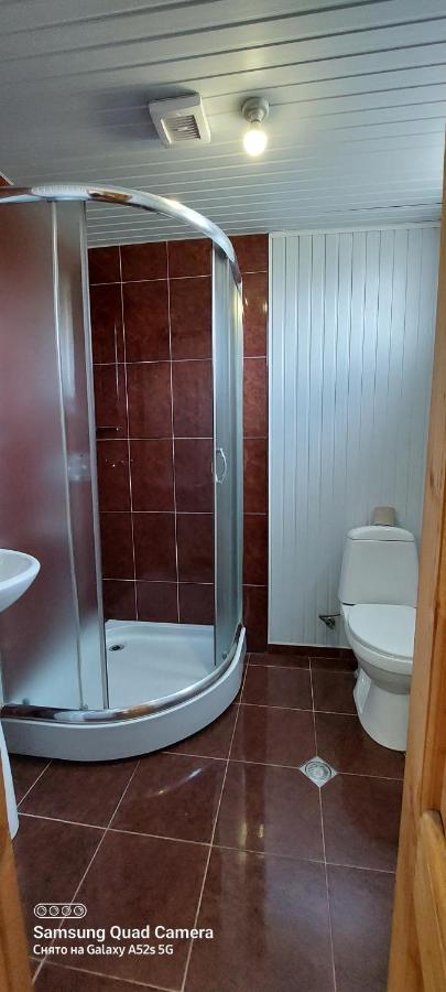 Guest House Tsasne Omalo Ngoại thất bức ảnh